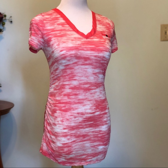 Liz Lange Tops - Pink camouflage maternity tee